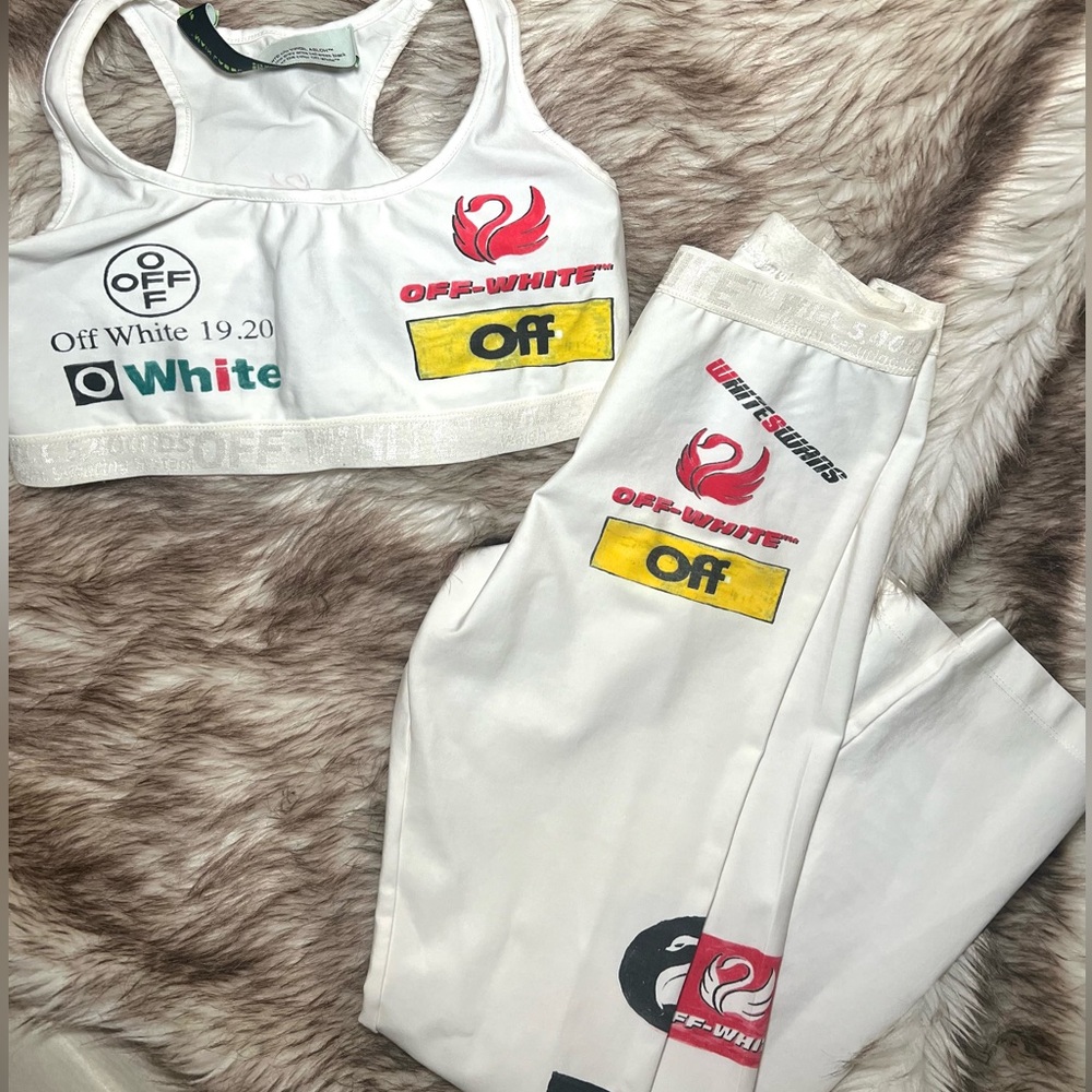 Off white set